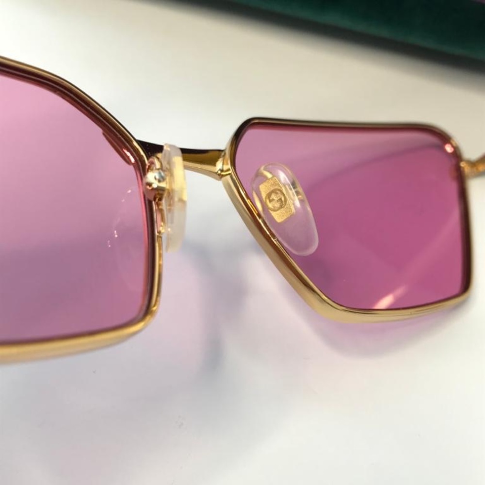 New 💯Authentic- GUCCI Pink Geometric Ladies Sunglasses
GG0538S 005 63 - Picture 12 of 17